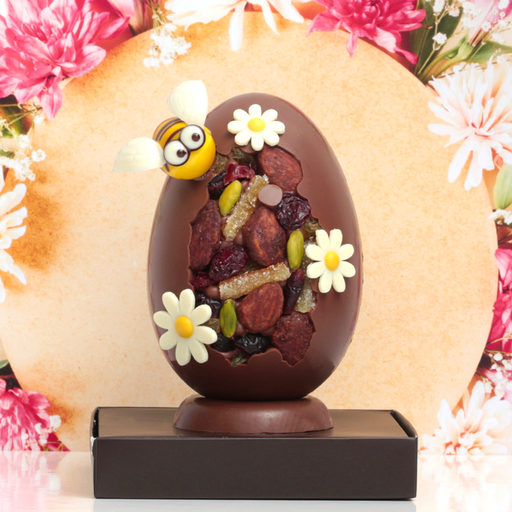 [014102*] Milk chocolate egg with nuts and dried fruits (small)