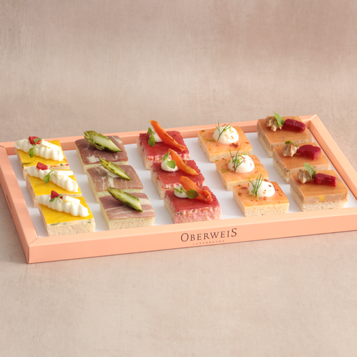 [014141*] Plateau de canapés assortis 