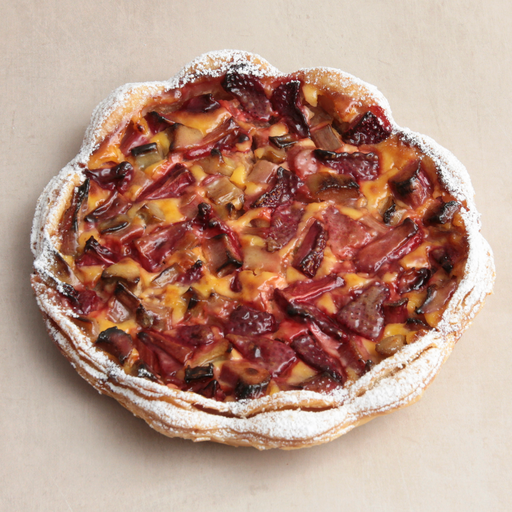 [014404*] Rhubarb strawberry tart
