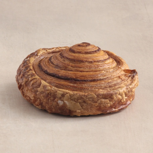 [002407*] Cinnamon roll