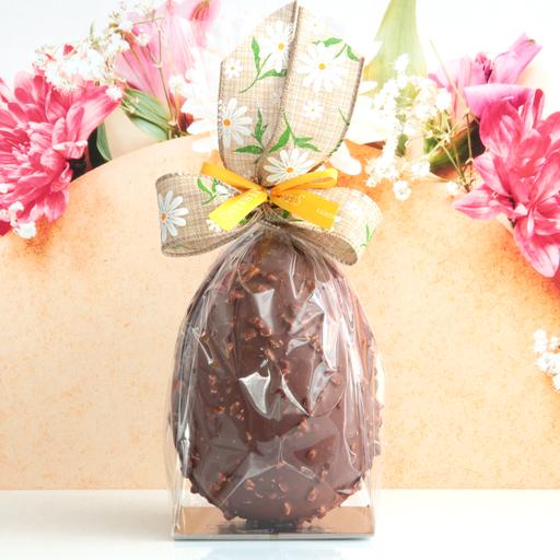 [004053*] Milk chocolate egg with almond slivers T1
