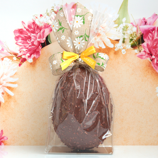 [004054*] Milk chocolate egg with almond slivers T2