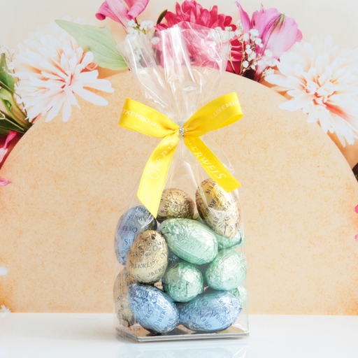 [000250*] Mélange d'oeufs emballés fourrés praliné