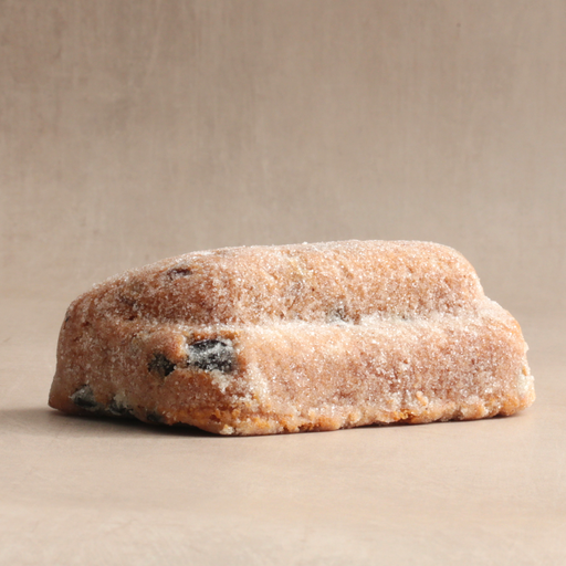[000273*] Large Stollen