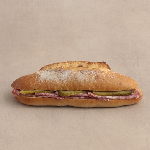 [000080*] Belegtes Salamibrötchen